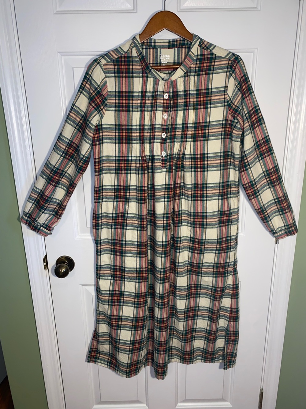 Vermont Country Store Cream, Red and Green Plaid Long-Sleeve Pajama Nightgown